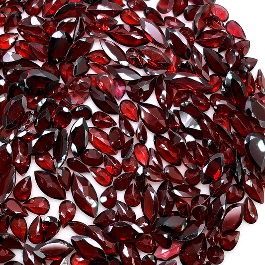 Garnet Wholesale Gemstones, 100% Natural Semi-Precious Gems, Red Faceted Loose Gems, 4-8mm, Mixed, 50 Carats