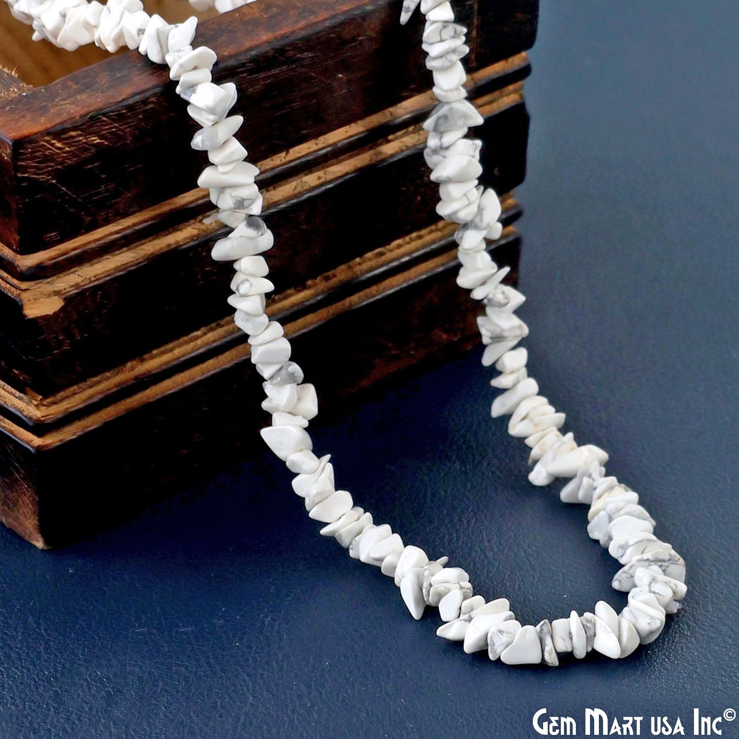 Howlite Chip Beads, 34 Inch, Natural Chip Strands, Drilled Strung Nugget Beads, 3-7mm, Polished, GemMartUSA (CHHW-70001)