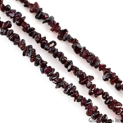 Garnet Chip Beads, 34 Inch, Natural Chip Strands, Drilled Strung Nugget Beads, 3-7mm, Polished, GemmartUSA (CHGT-70001)