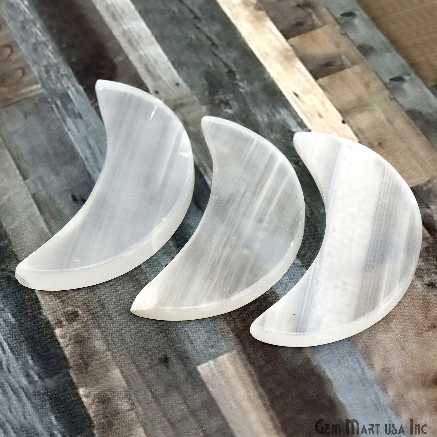 Selenite Crescent Moon SELENITE Charging Plate - White, Crescent Moon - Selenite Plate, Crystal Charging Plate, Crystal Tray