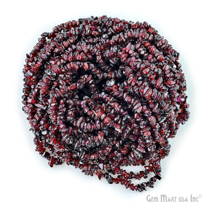 Garnet Chip Beads, 34 Inch, Natural Chip Strands, Drilled Strung Nugget Beads, 3-7mm, Polished, GemmartUSA (CHGT-70001)