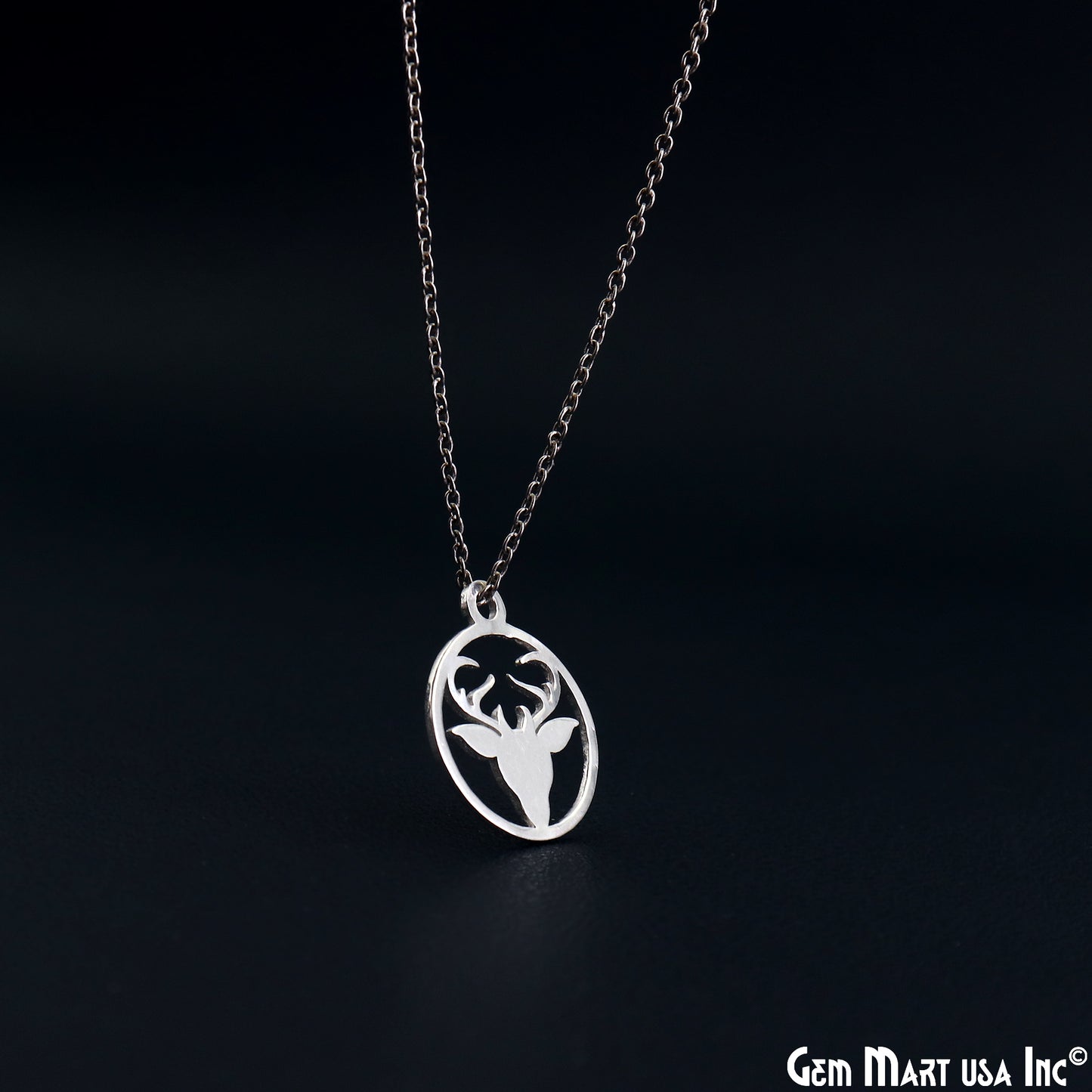 Deer Head In Round Shape Charm Laser Finding Silver Plated Charm For Bracelets & Pendants