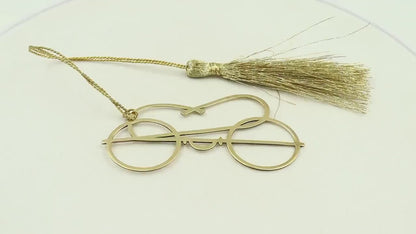 Metal Specks Shape Bookmark With Tassel. Gold Bookmark, Reader Gift, Handmade Bookmark, Page Marker, Aesthetic Gift. 70x38mm