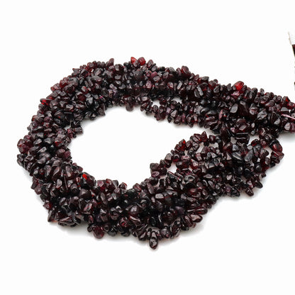 Garnet Chip Beads, 34 Inch, Natural Chip Strands, Drilled Strung Nugget Beads, 7-10mm, Polished, GemmartUSA (CHGT-70004)