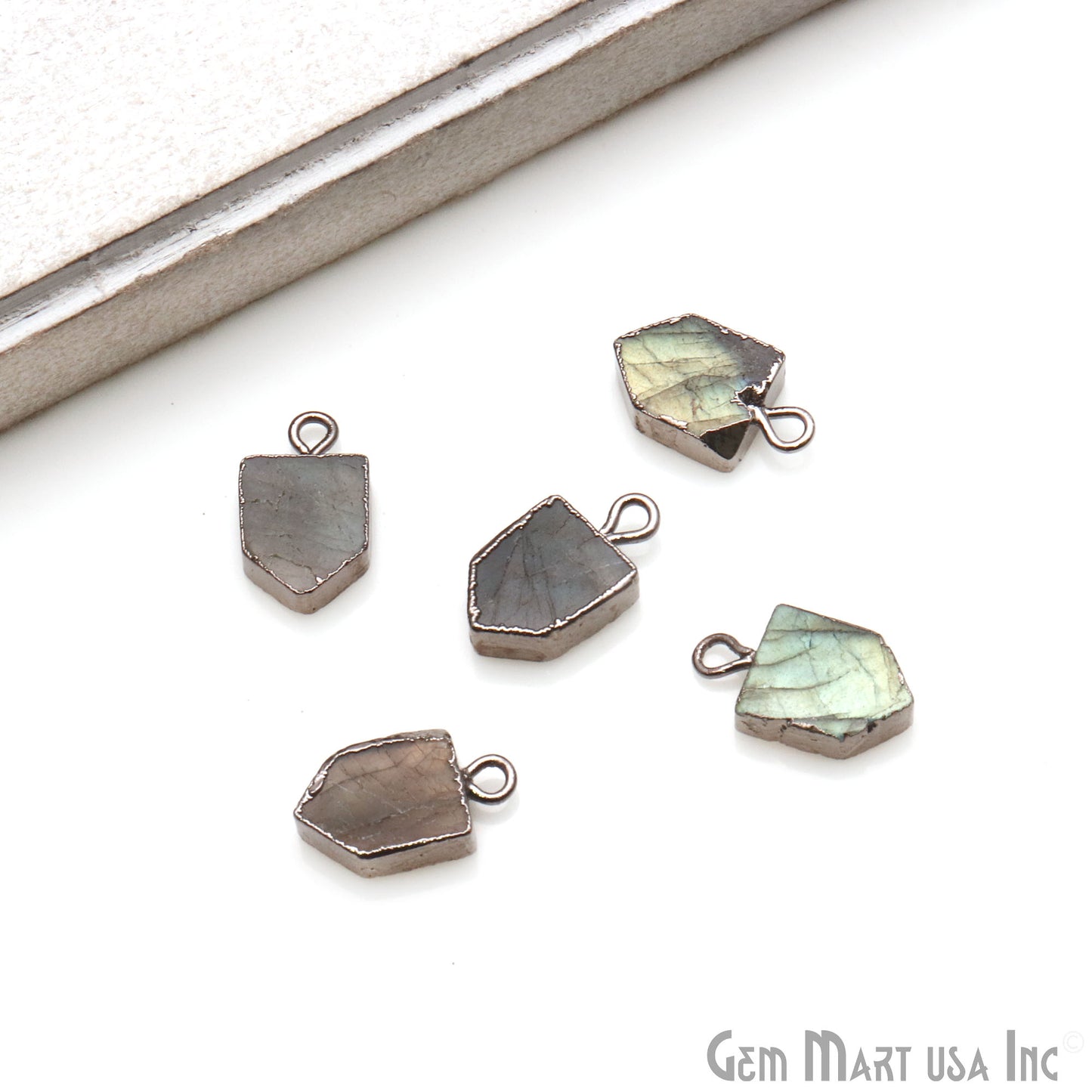 Pentagon Shape 16x9mm Gold Electroplated Gemstone Connector (Pick Stone) - GemMartUSA