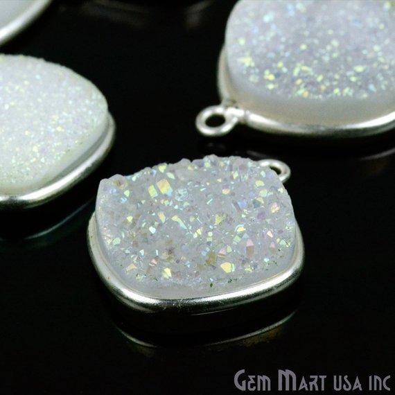 White Druzy